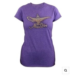 Aladdin Bedazzled Lamp Fitted Tee M